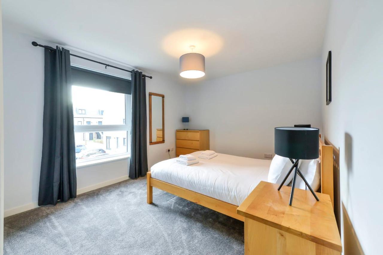 Guestready - Splendid Flat In Leith With Parking! Lägenhet Edinburg Exteriör bild